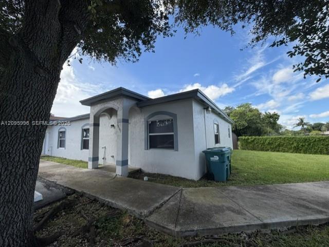 28402 SW 141st Pl, Homestead FL 33033 photo 2