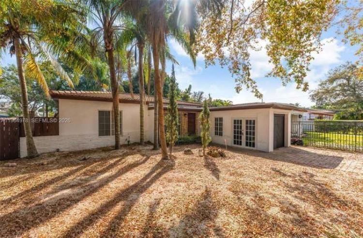 4220 SW 13TH Street # 4220, Miami FL 33134 photo 2
