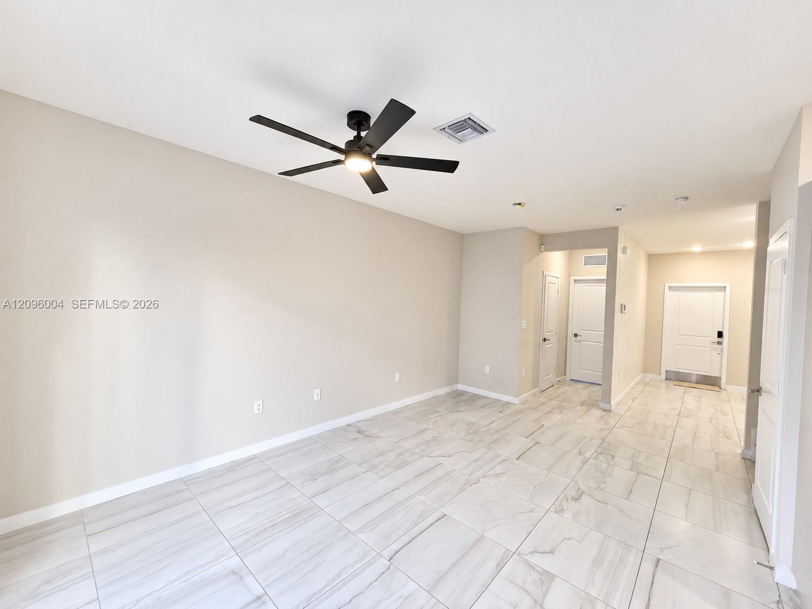 2419 SE 11th St, Homestead FL 33035 photo 5