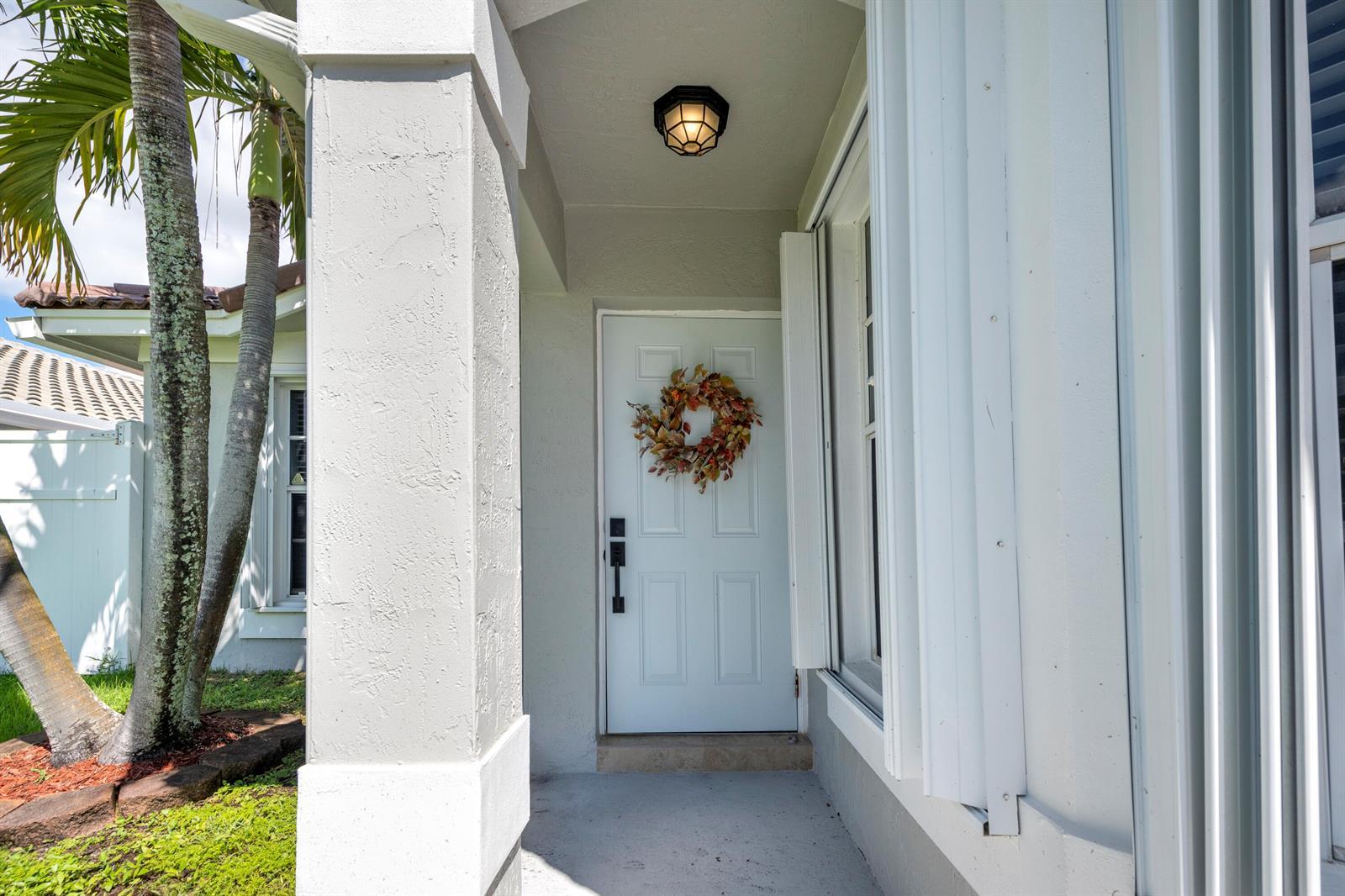 16573 NW 23RD Street, Pembroke Pines FL 33028 photo 2