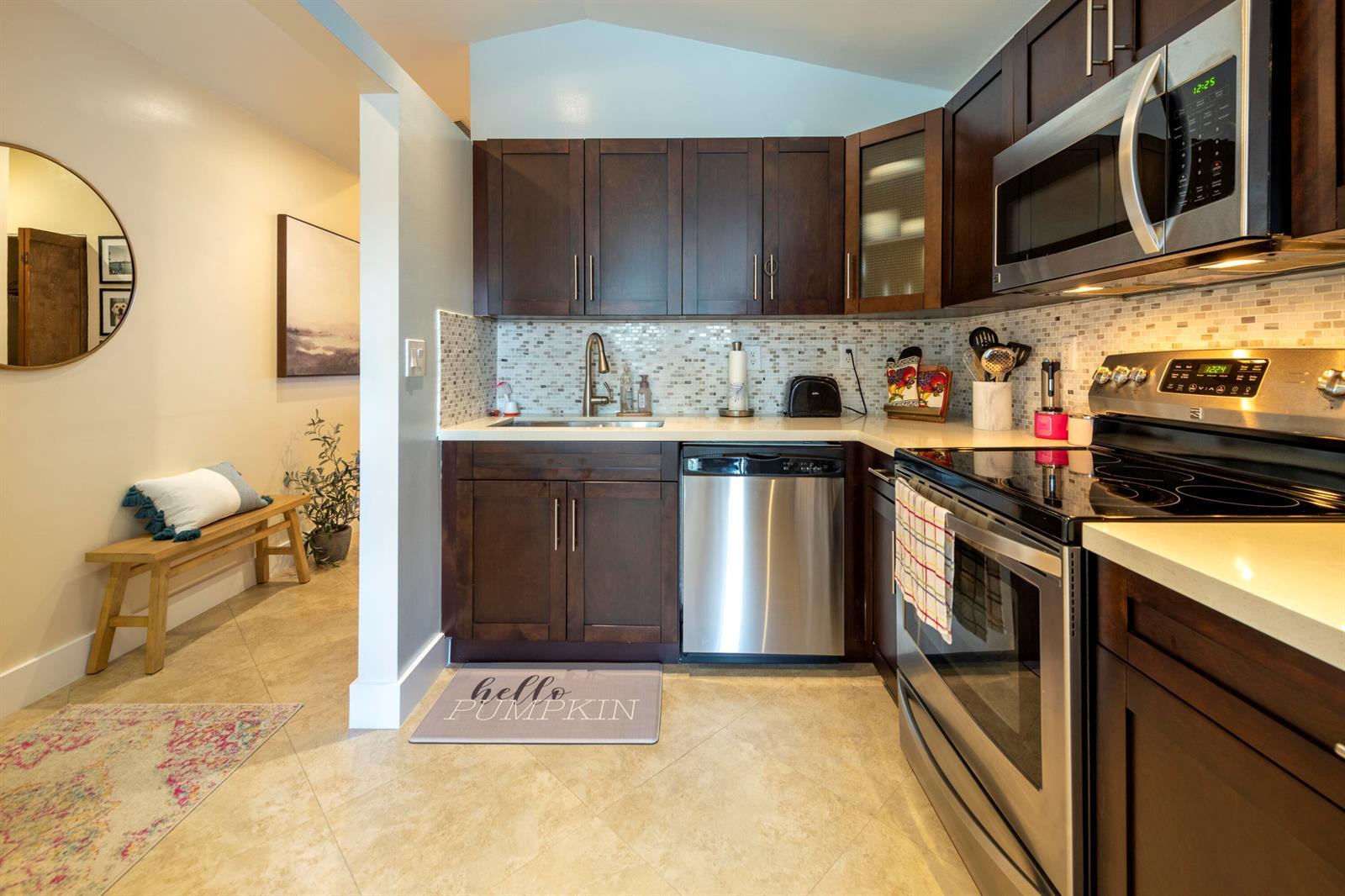 16573 NW 23RD Street, Pembroke Pines FL 33028 photo 3