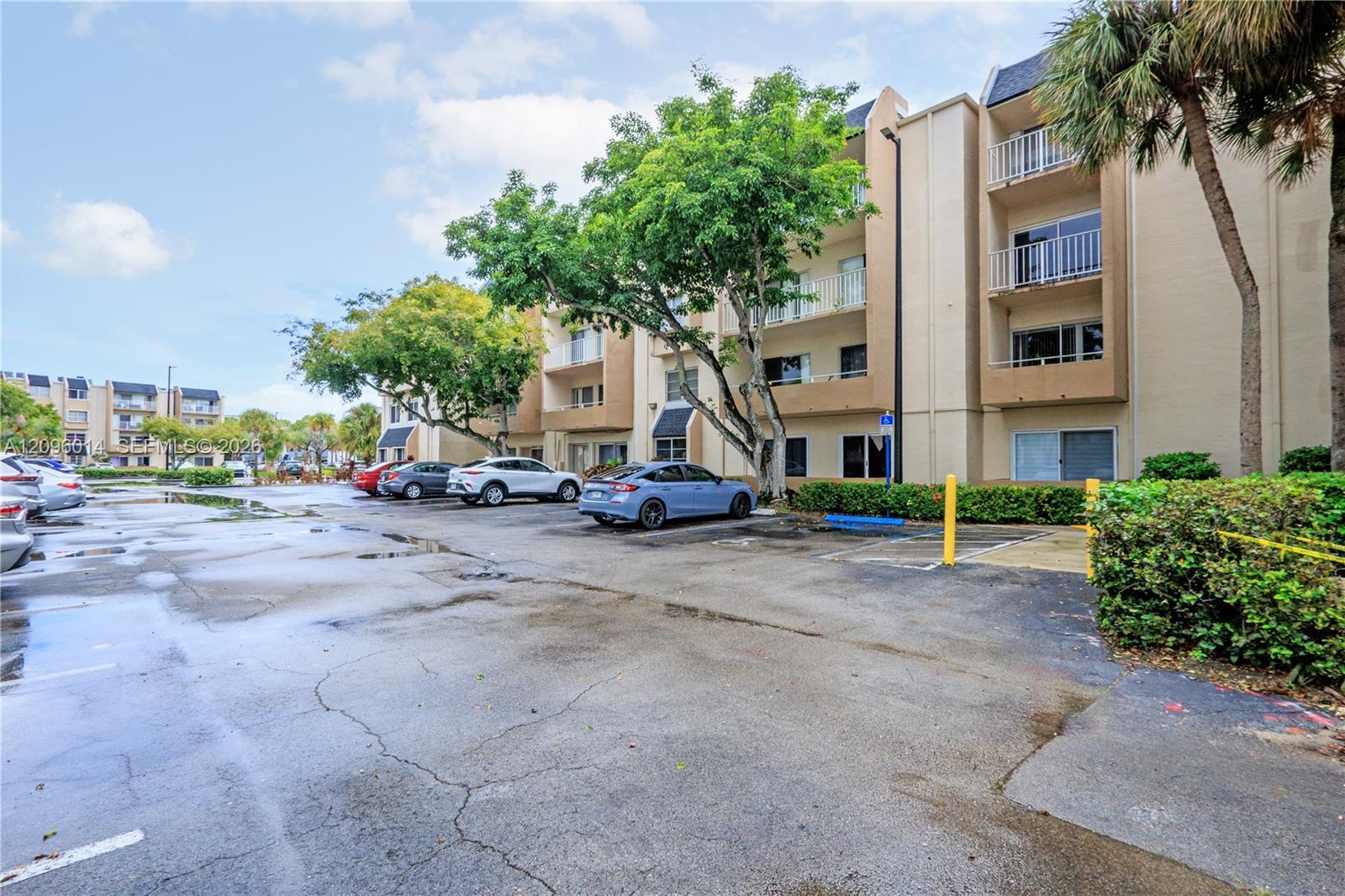 7747 SW 86th St # 210, Miami FL 33143 photo 2