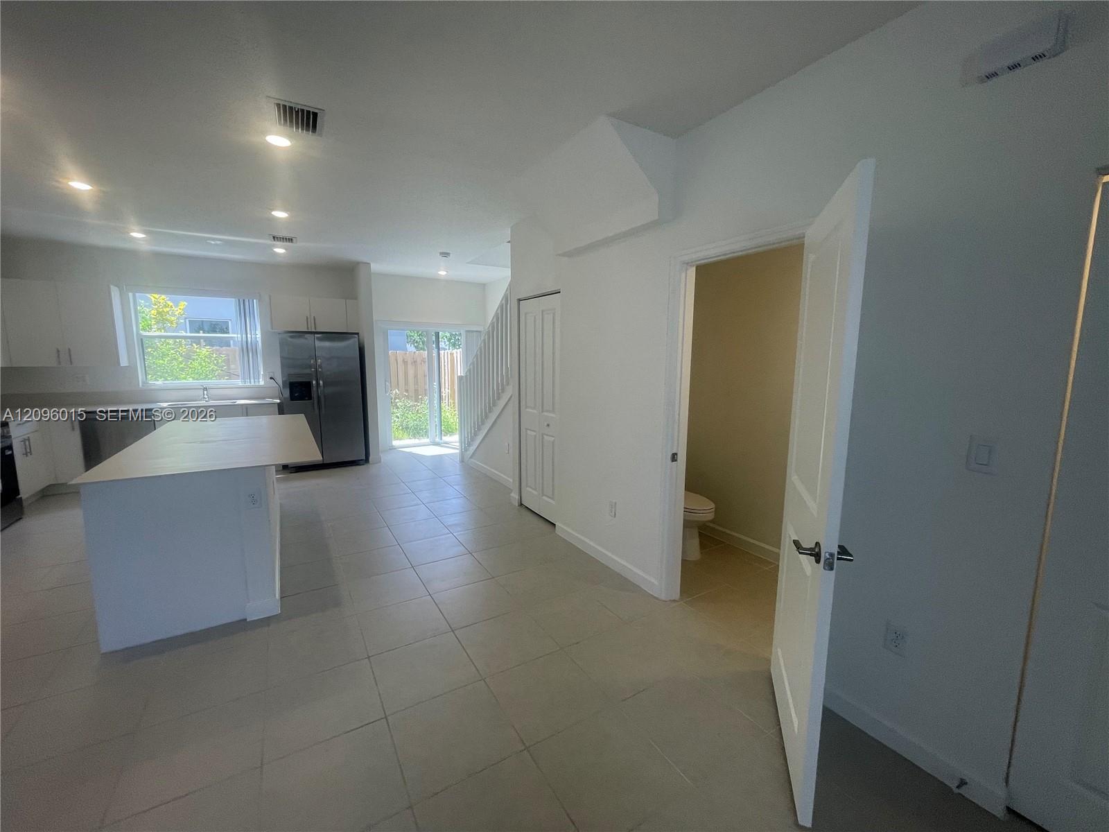 1111 SE 2nd St # 1111, Florida City FL 33034 photo 4