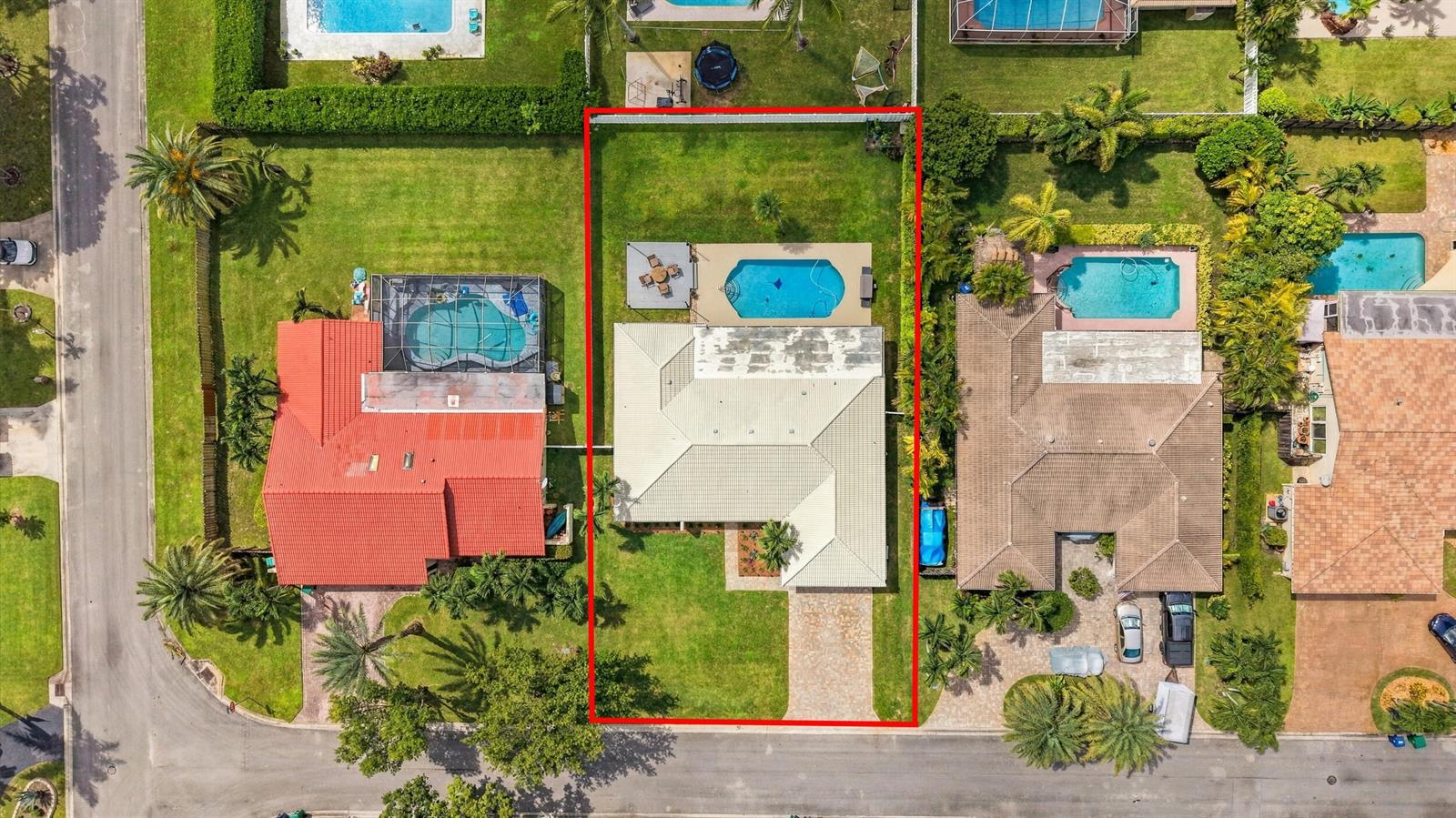 626 NW 100th Way, Coral Springs FL 33071 photo 2
