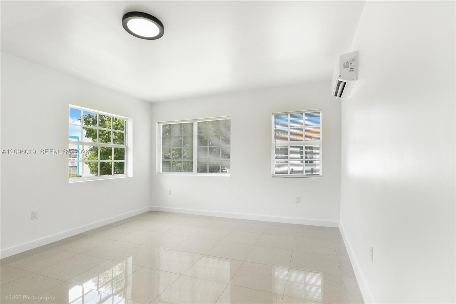 1945 Marseille Dr # 4, Miami Beach FL 33141 photo 4