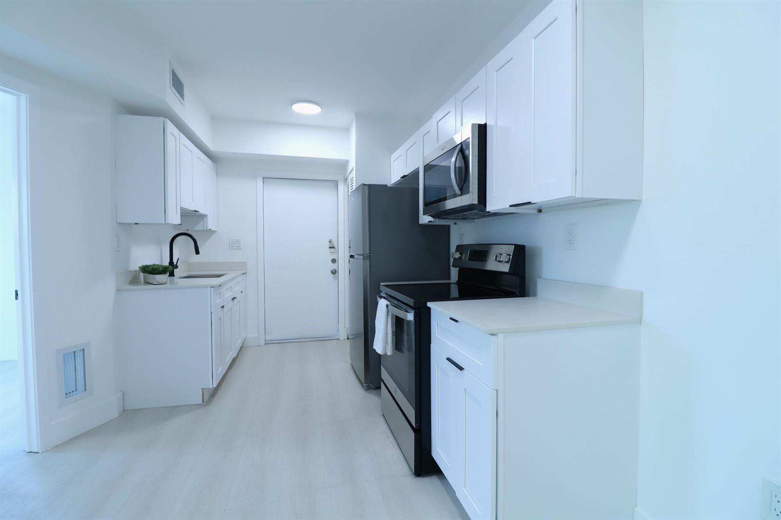 1814 NW 2nd Court # 3, Miami FL 33136 photo 2