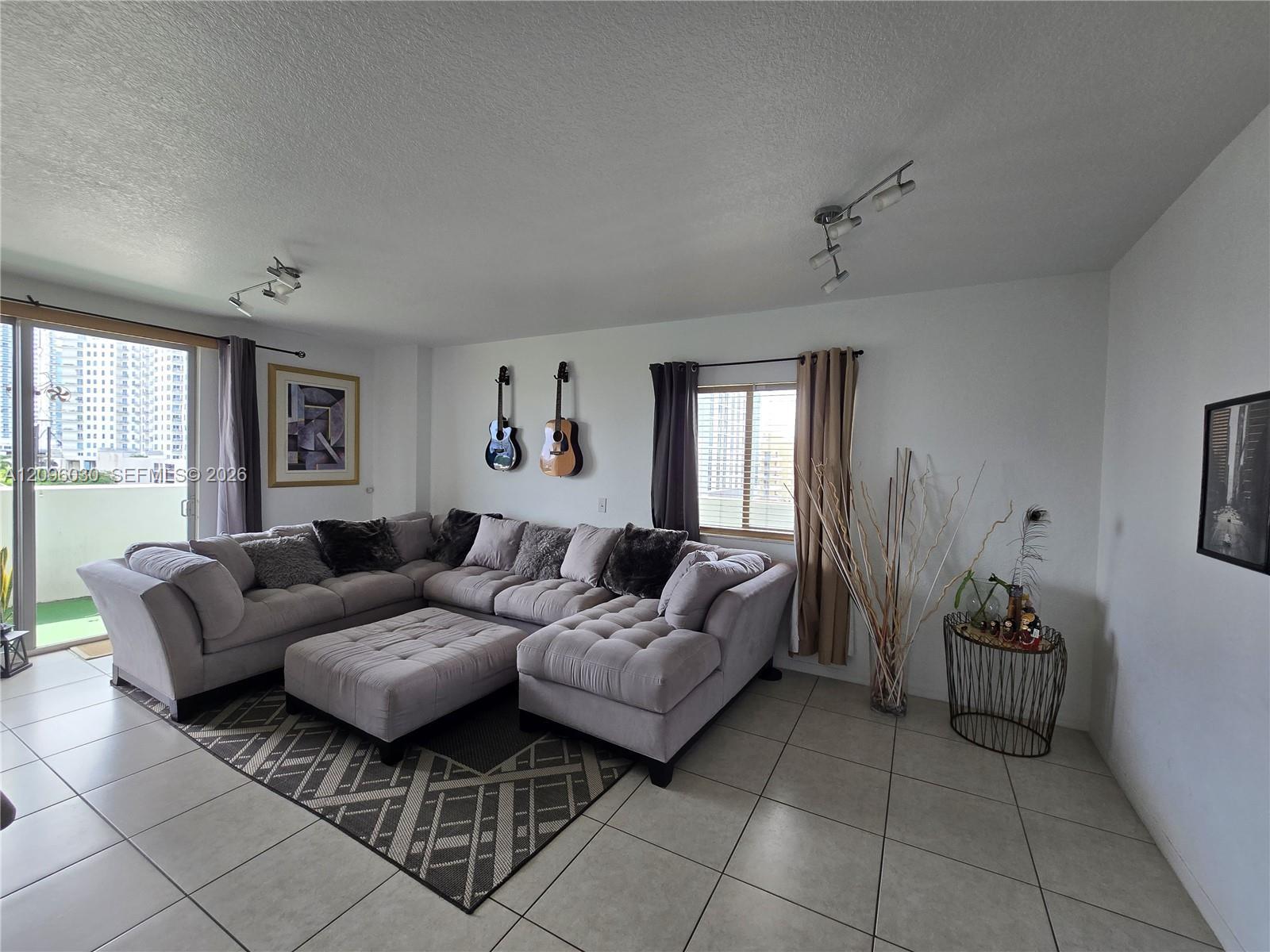 36 NW 6th Ave # 709, Miami FL 33128 photo 4