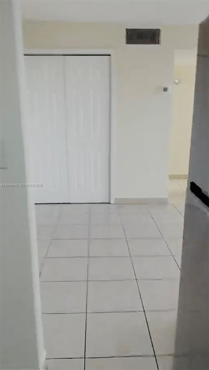 606 W 81st St # 407, Hialeah FL 33014 photo 3