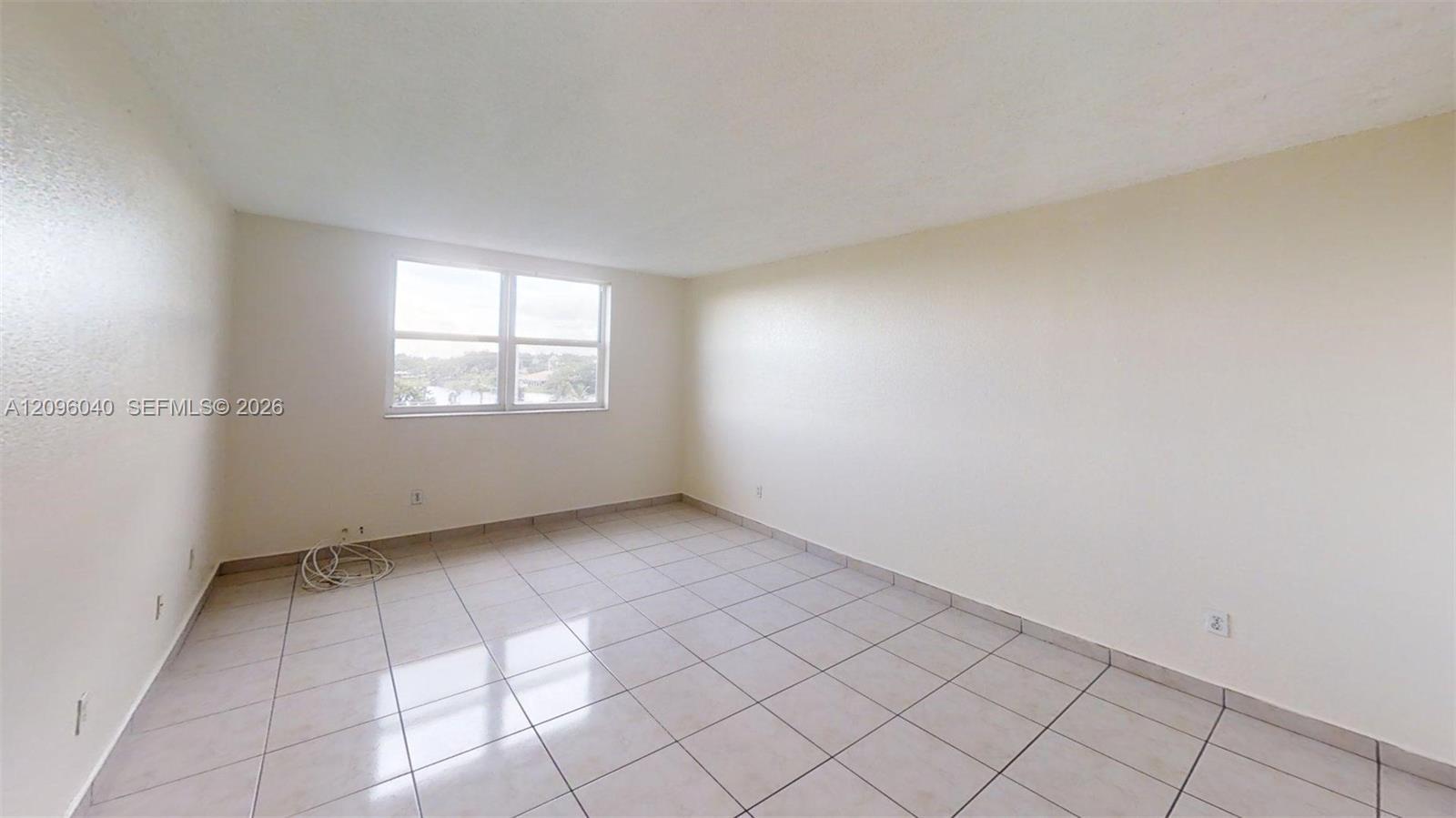 606 W 81st St # 407, Hialeah FL 33014 photo 5