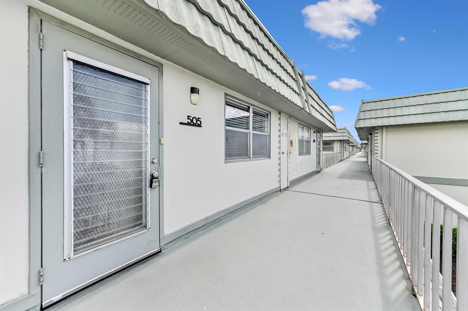 505 Monaco K Boulevard, Delray Beach FL 33446 photo 2