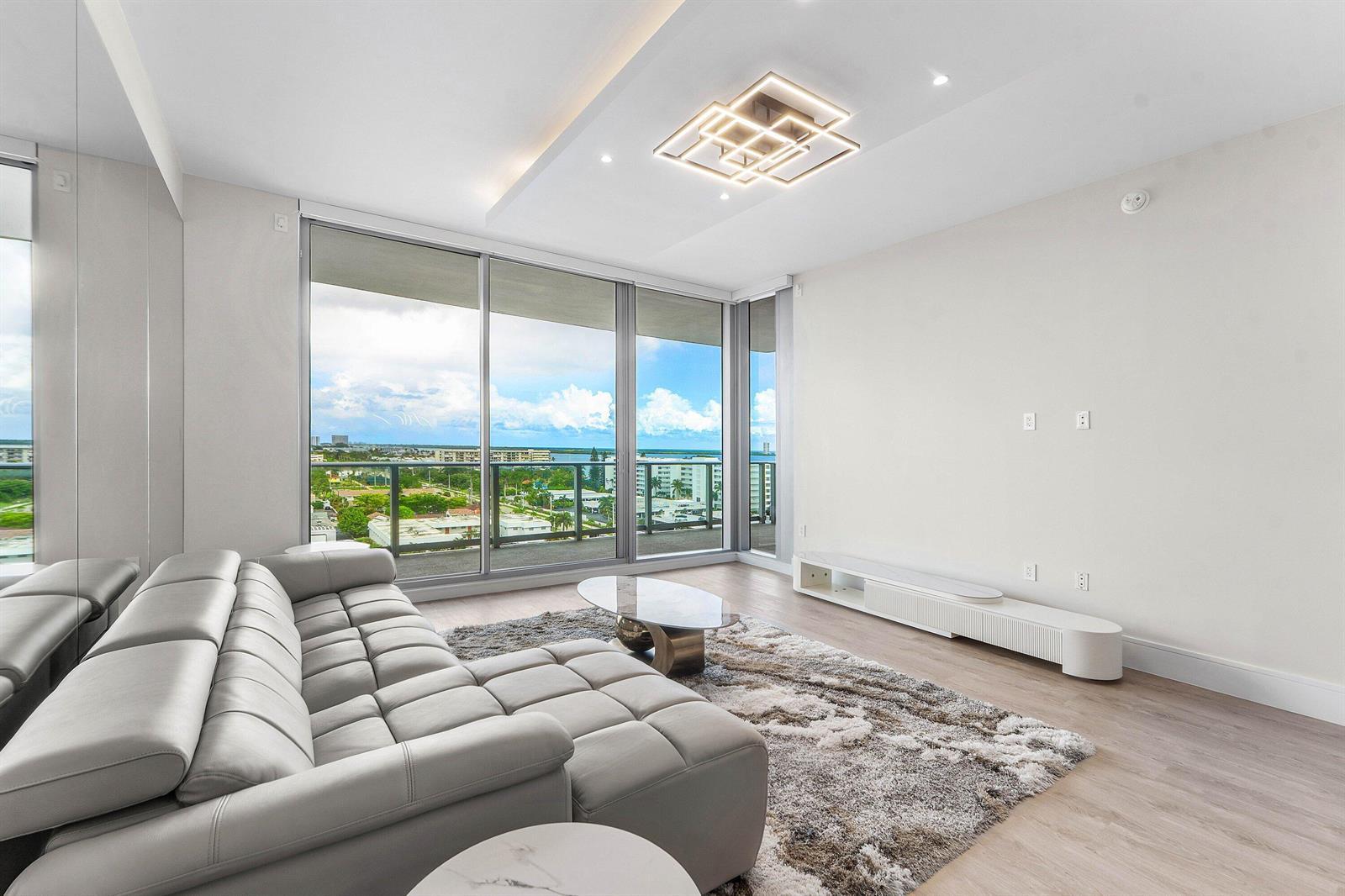 220 Lake Shore Drive # 917, Lake Park FL 33403 photo 2