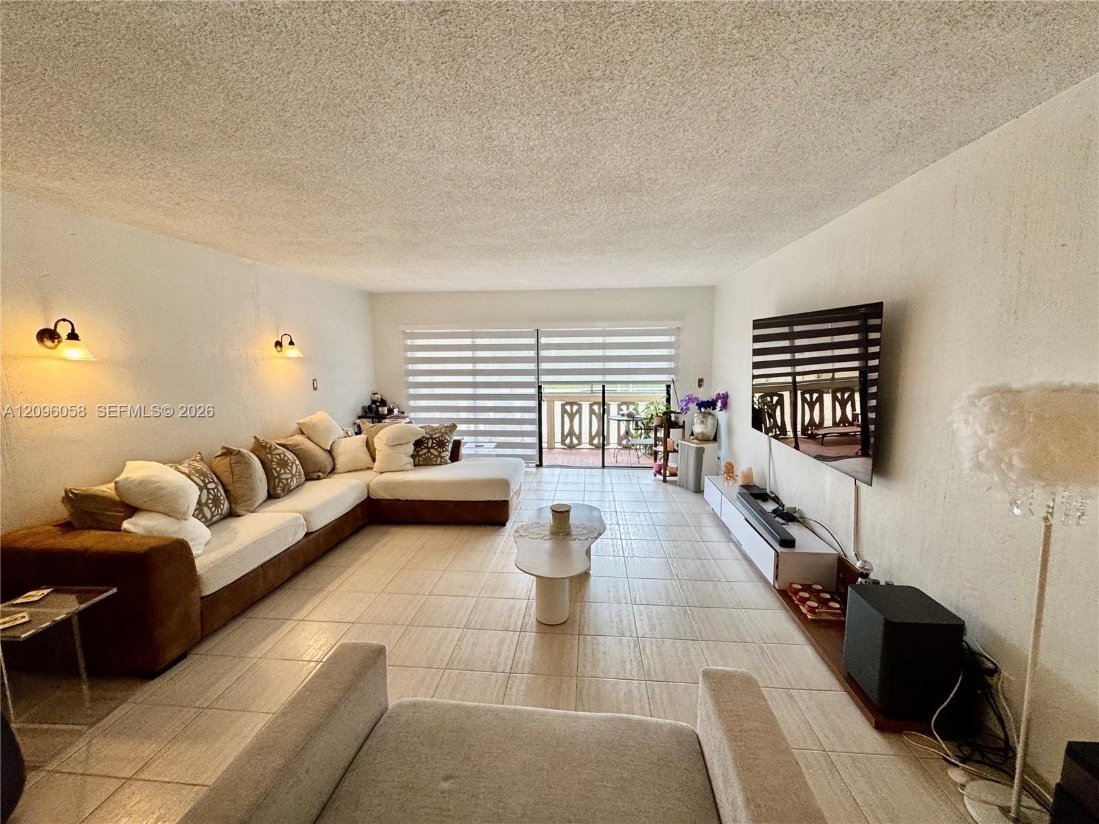 800 NE 195th St # 110, Miami FL 33179 photo 3