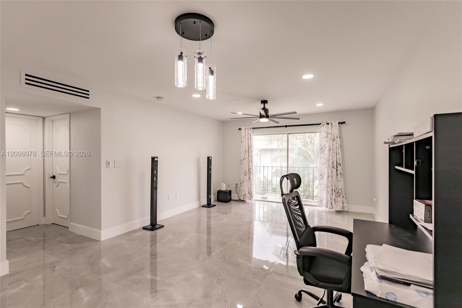 807 W Oakland Park Blvd # H12, Oakland Park FL 33311 photo 3