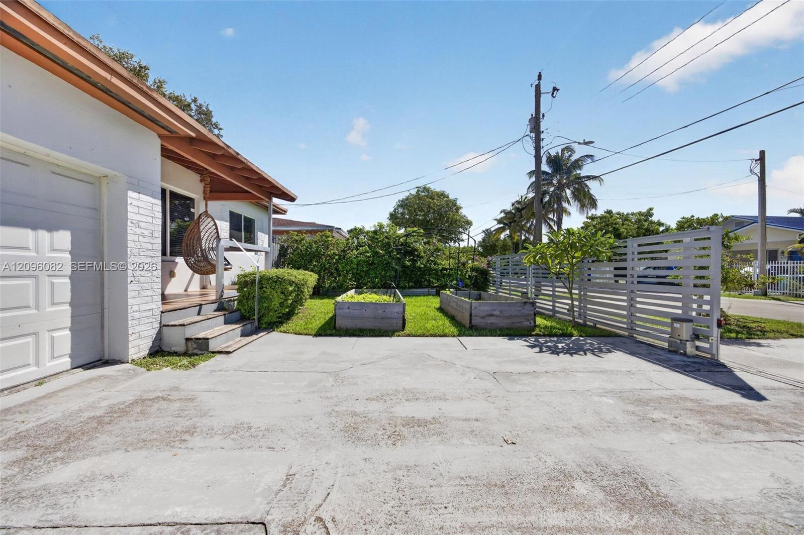 2611 SW 19th Ter, Miami FL 33145 photo 5