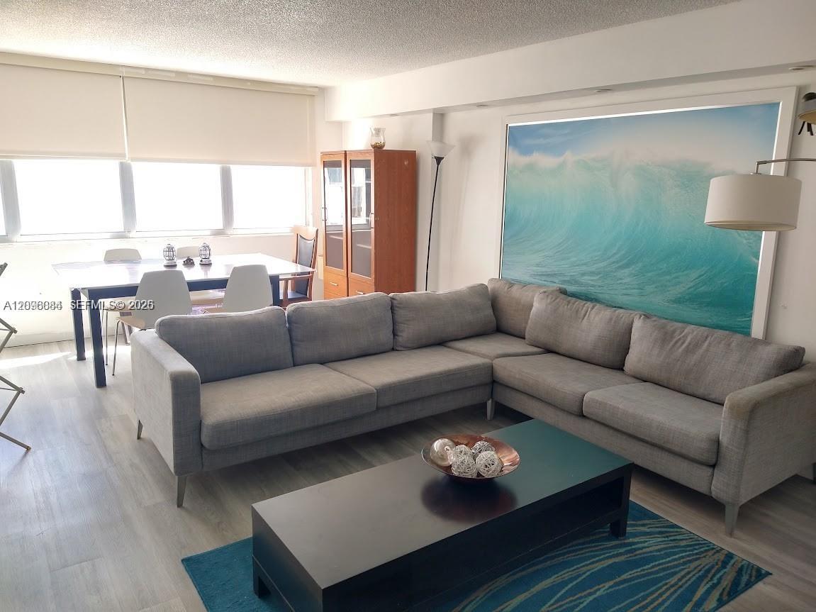 6039 Collins Ave # 1710, Miami Beach FL 33140 photo 5