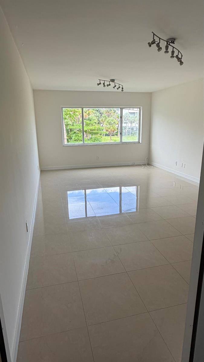 201 SE 6TH Avenue # 16, Pompano Beach FL 33060 photo 3