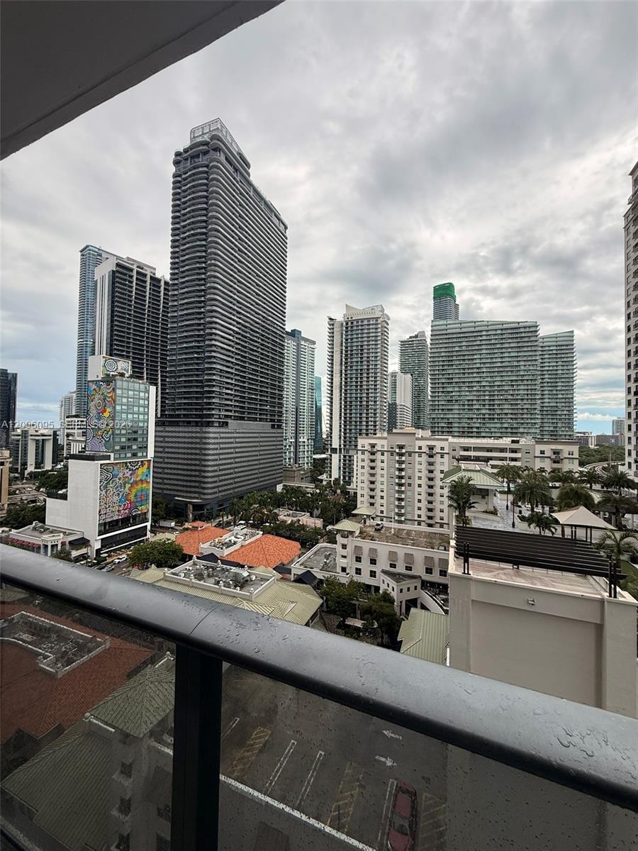 55 SW 9th St # 1205, Miami FL 33130 photo 3