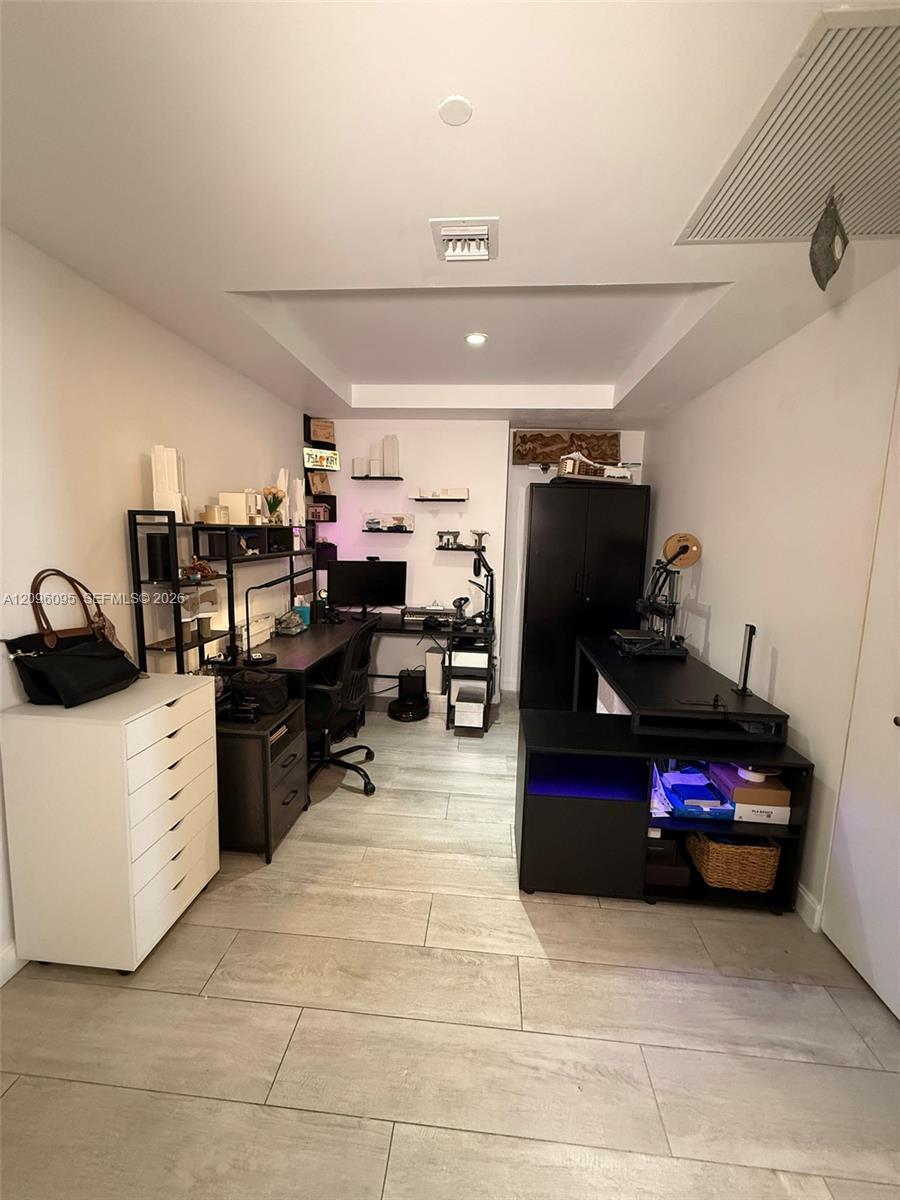 55 SW 9th St # 1205, Miami FL 33130 photo 4