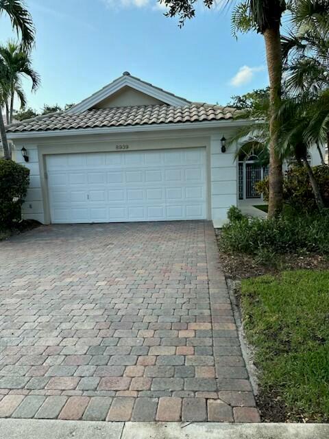 8939 OLDHAM Way, West Palm Beach FL 33412 photo 2