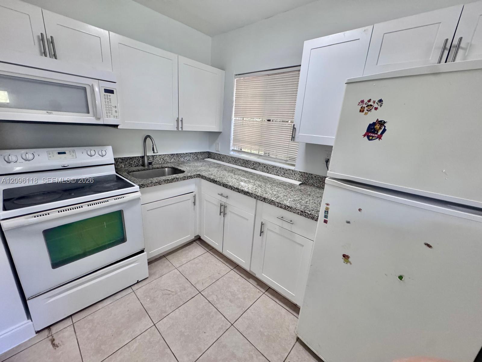Miami, FL 33142 photo 5