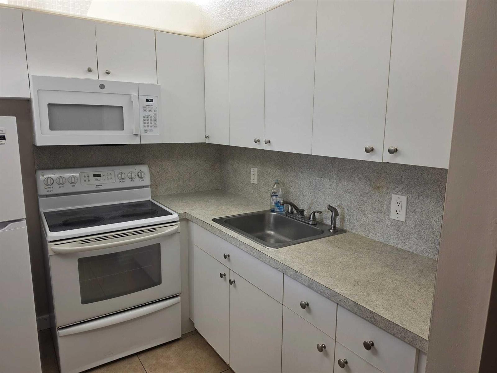 169 NEWPORT K # 169, Deerfield Beach FL 33442