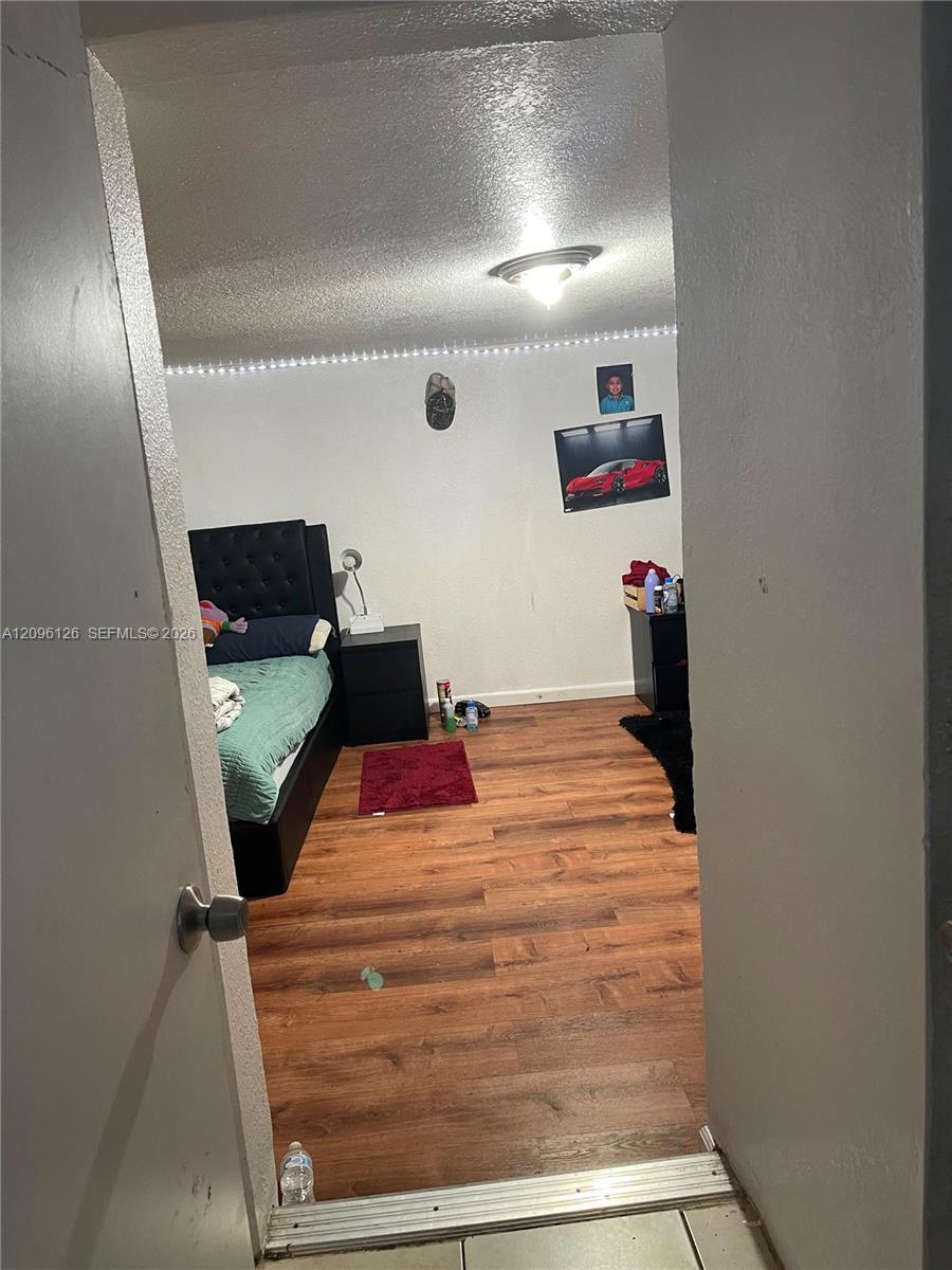 451 SE 8th St, Homestead FL 33030 photo 4