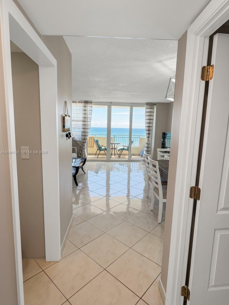 3180 S Ocean Dr # 814, Hallandale Beach FL 33009