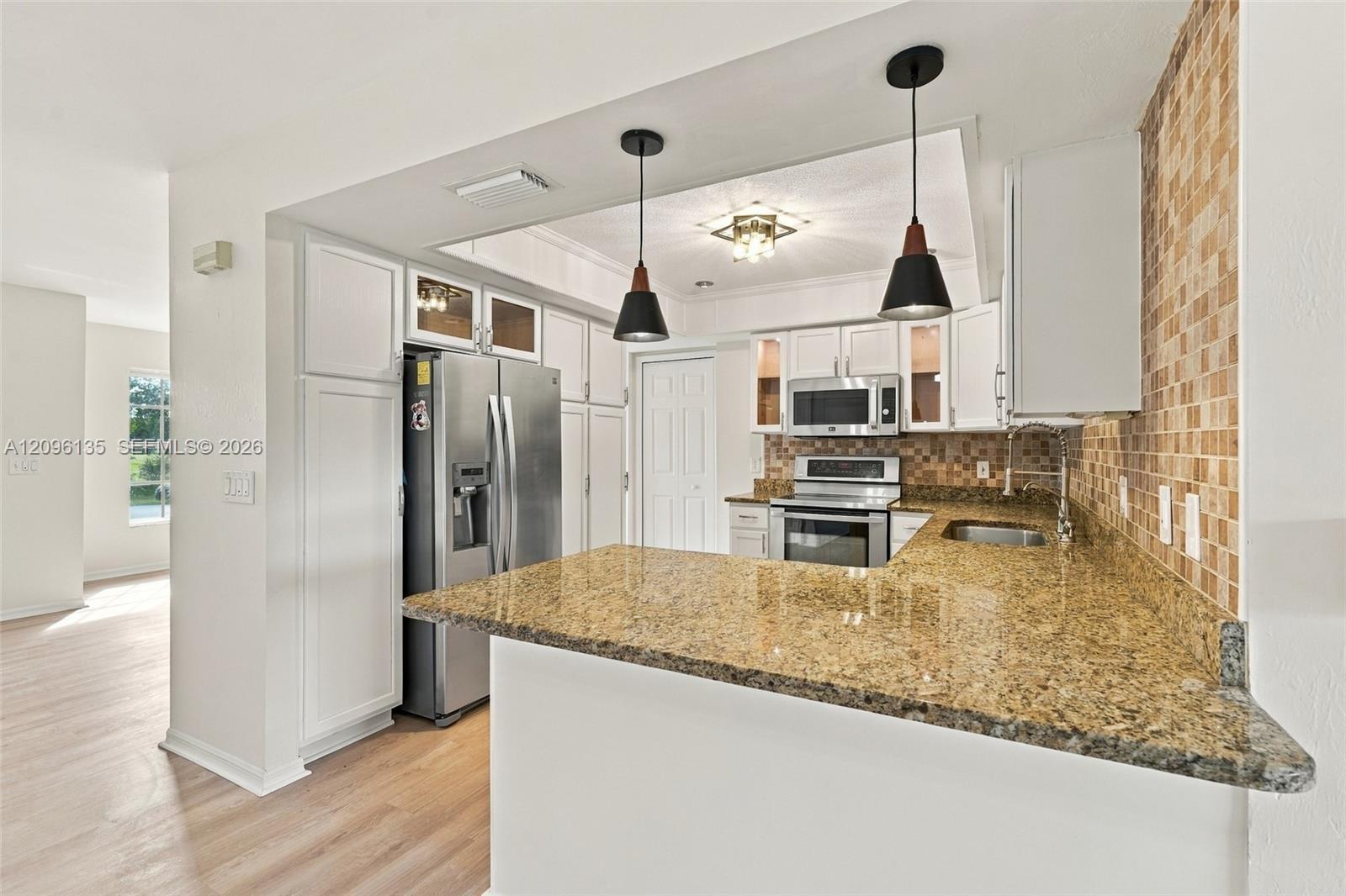 Cape Coral, FL 33991 photo 2