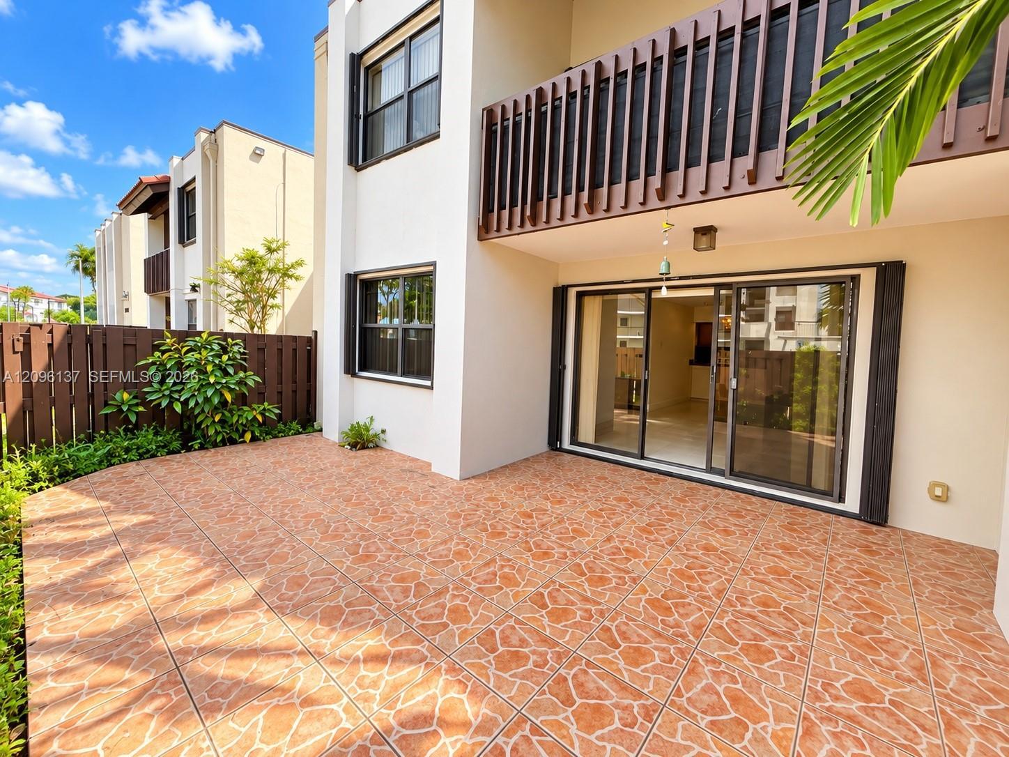 10135 NW 9th St Cir # 106, Miami FL 33172 photo 2