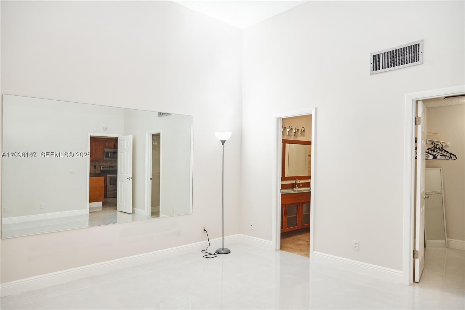 347 Leslie Dr, Hallandale Beach FL 33009 photo 3
