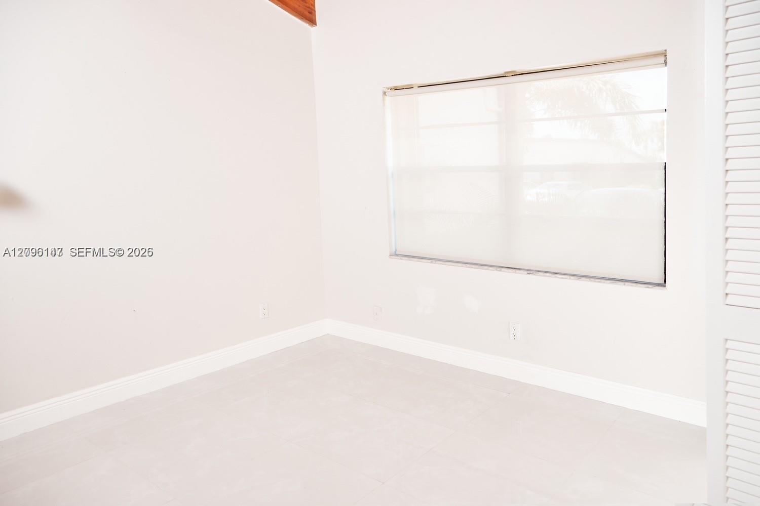 347 Leslie Dr, Hallandale Beach FL 33009 photo 5