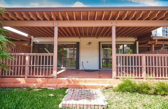 347 Leslie Dr, Hallandale Beach FL 33009 photo 4