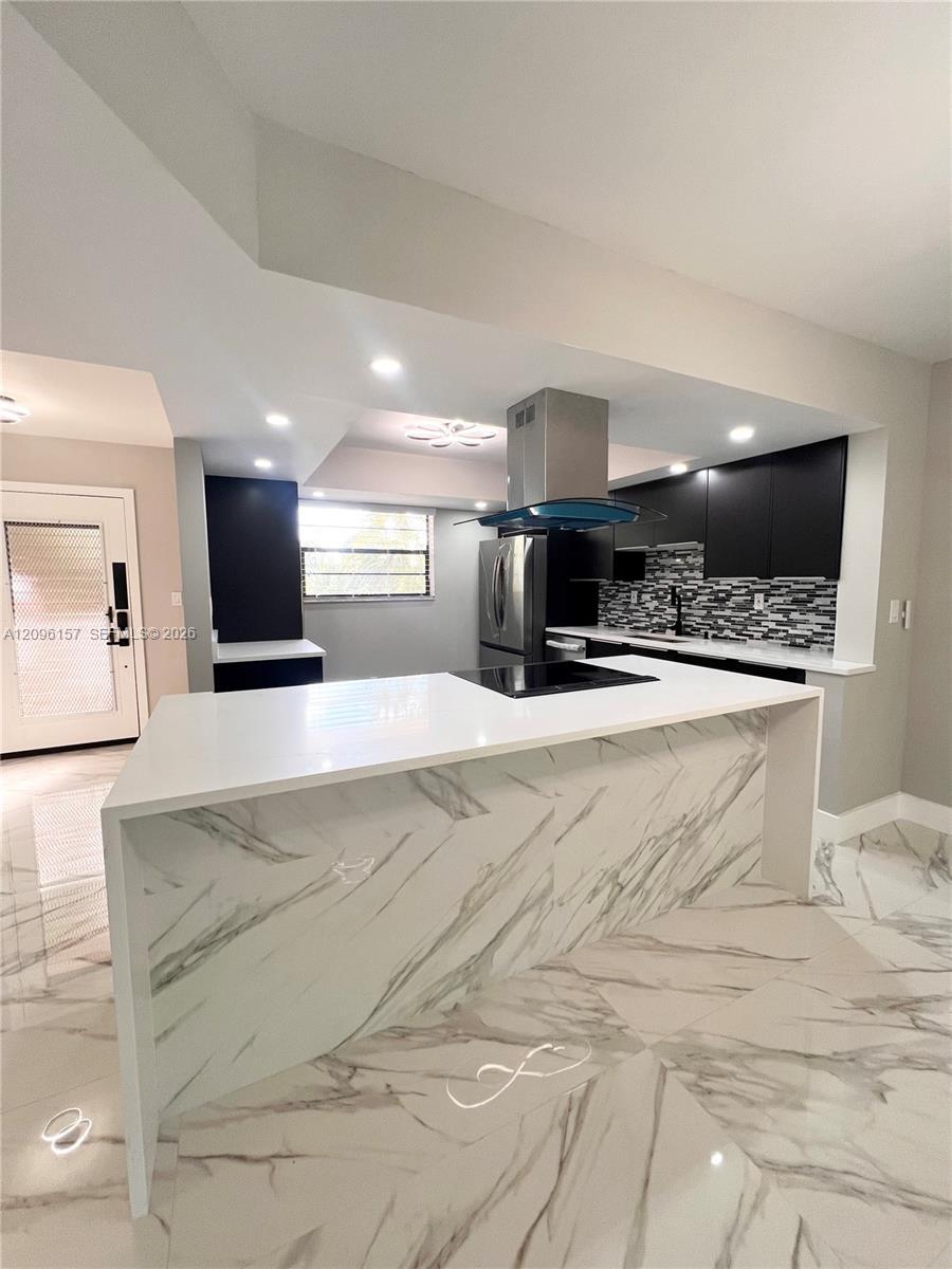 4940 E Sabal Palm Blvd # 312, Tamarac FL 33319