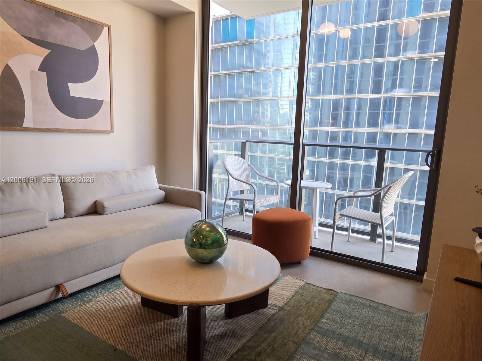11 NE 6th St # 2103, Miami FL 33132 photo 3