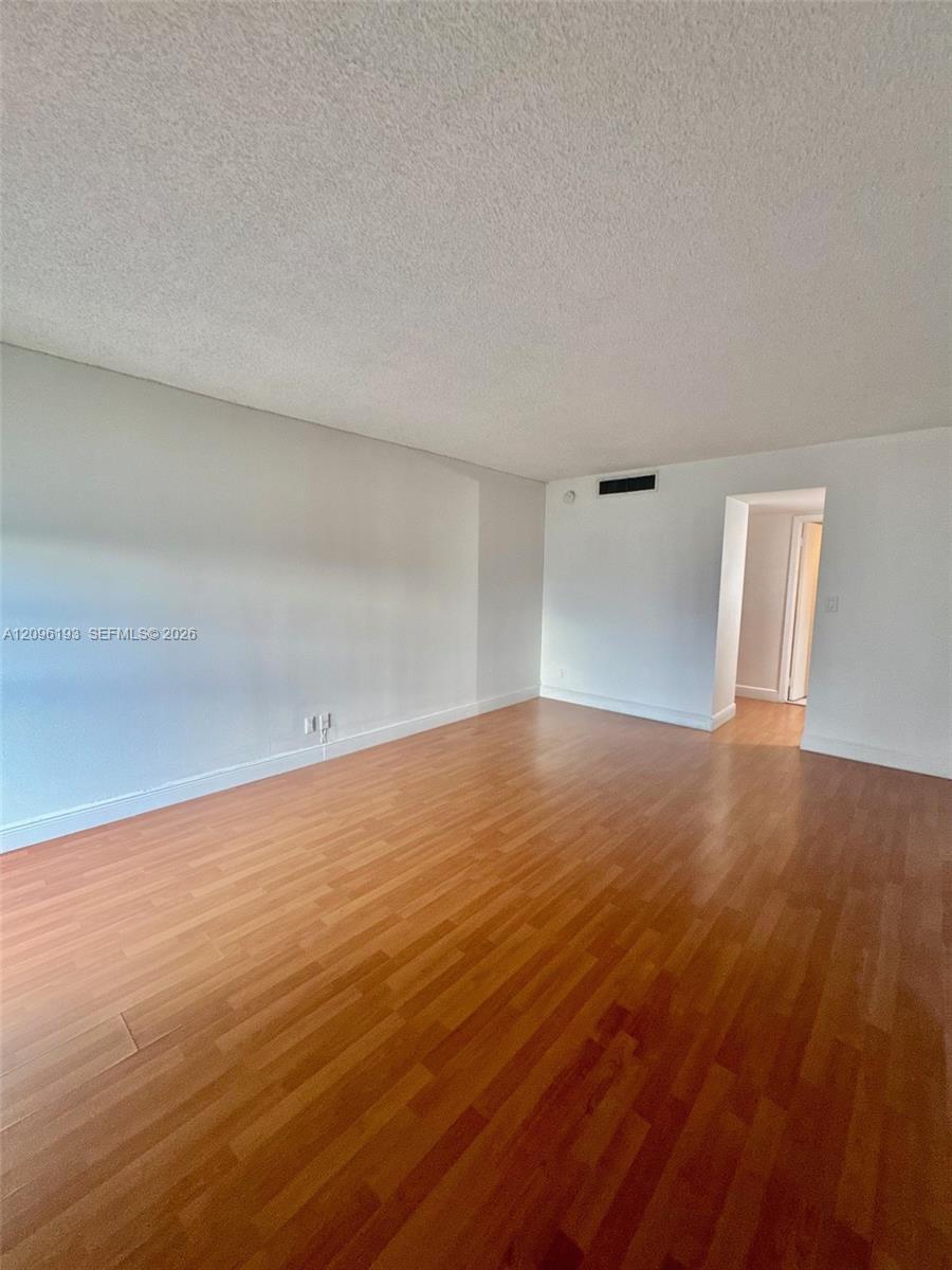 3475 N Country Club Dr # 601, Aventura FL 33180 photo 5