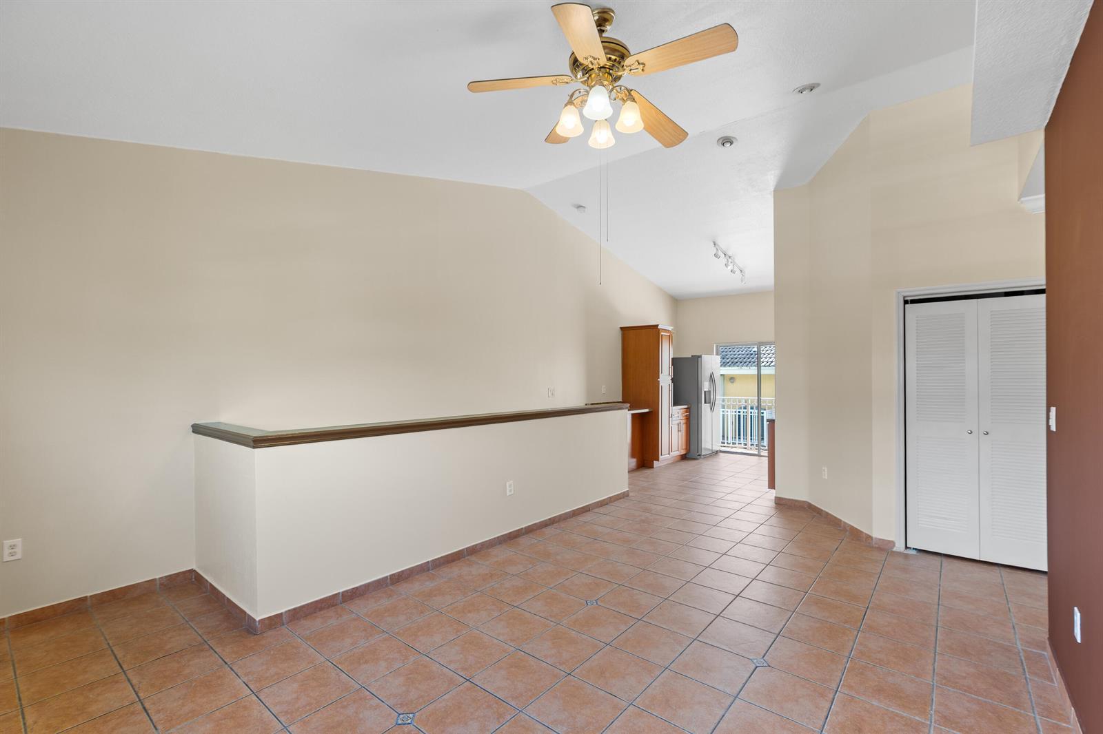 7520 W 20TH Avenue # 206, Hialeah FL 33016 photo 3