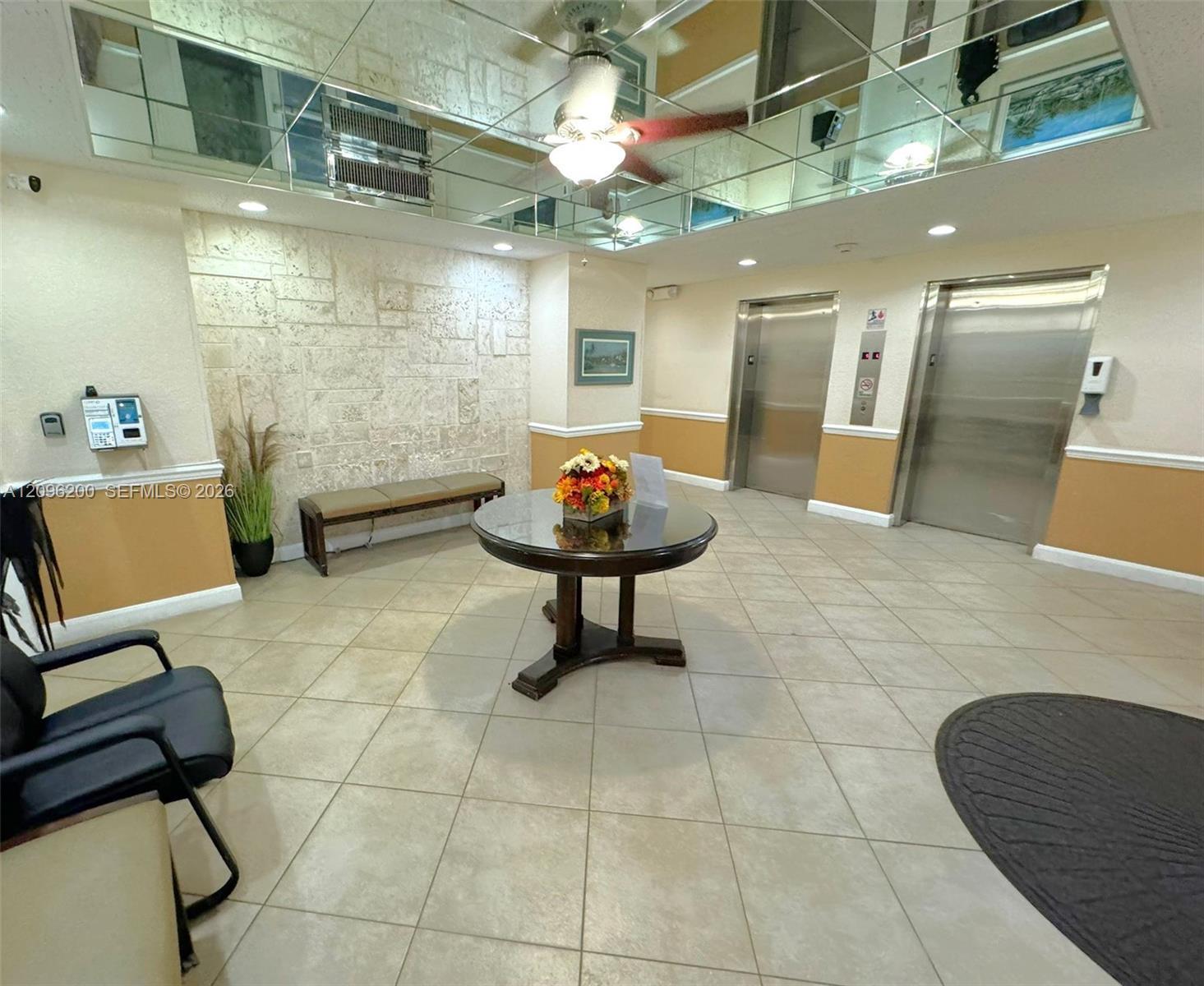 2555 NE 11th St # 710, Fort Lauderdale FL 33304 photo 2