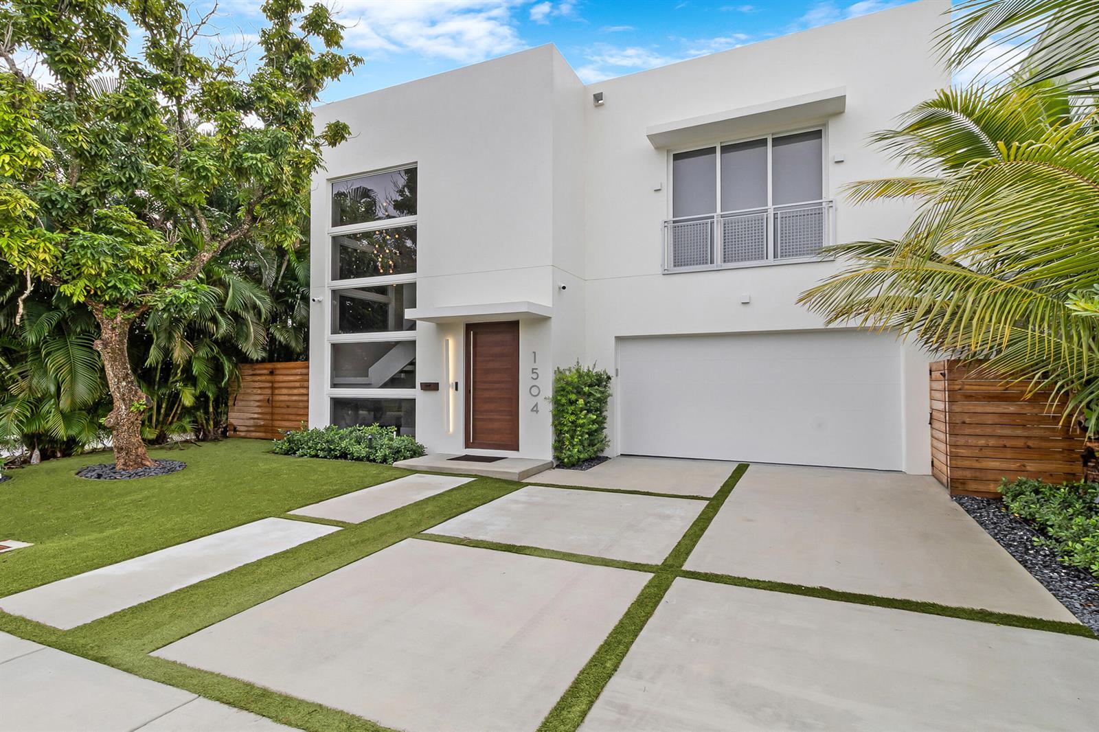 1504 NE 6TH Court, Fort Lauderdale FL 33304 photo 2
