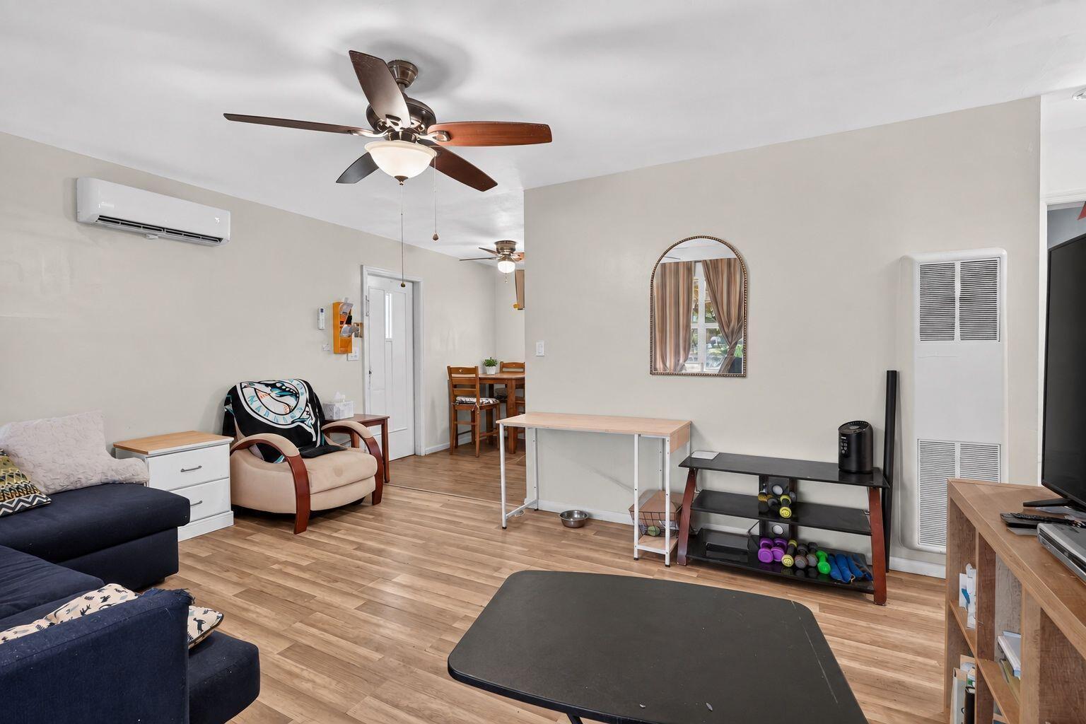 4351 Colt Lane, West Palm Beach FL 33406 photo 5