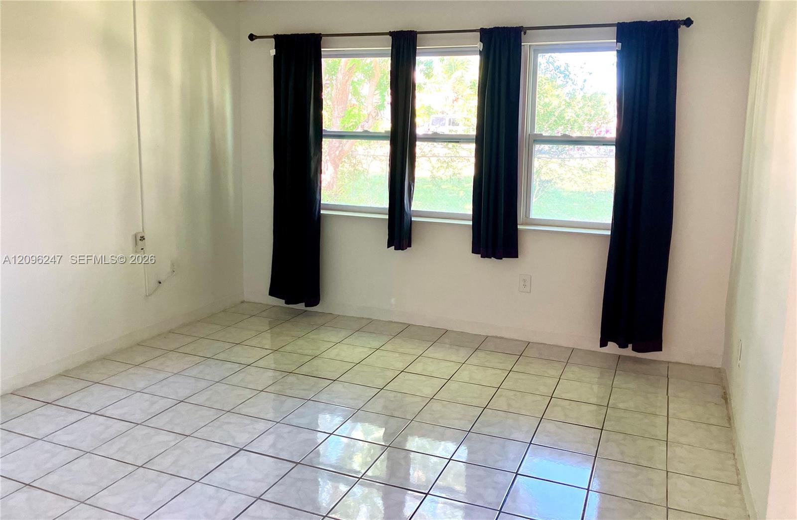 20275 NE 2nd Ave # 7, Miami FL 33179 photo 5