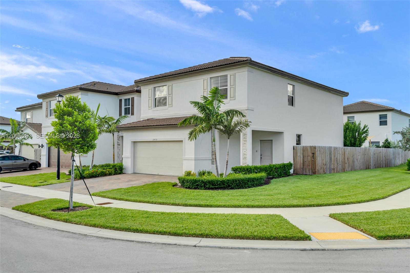 2479 SE 24th Dr, Homestead FL 33035 photo 2