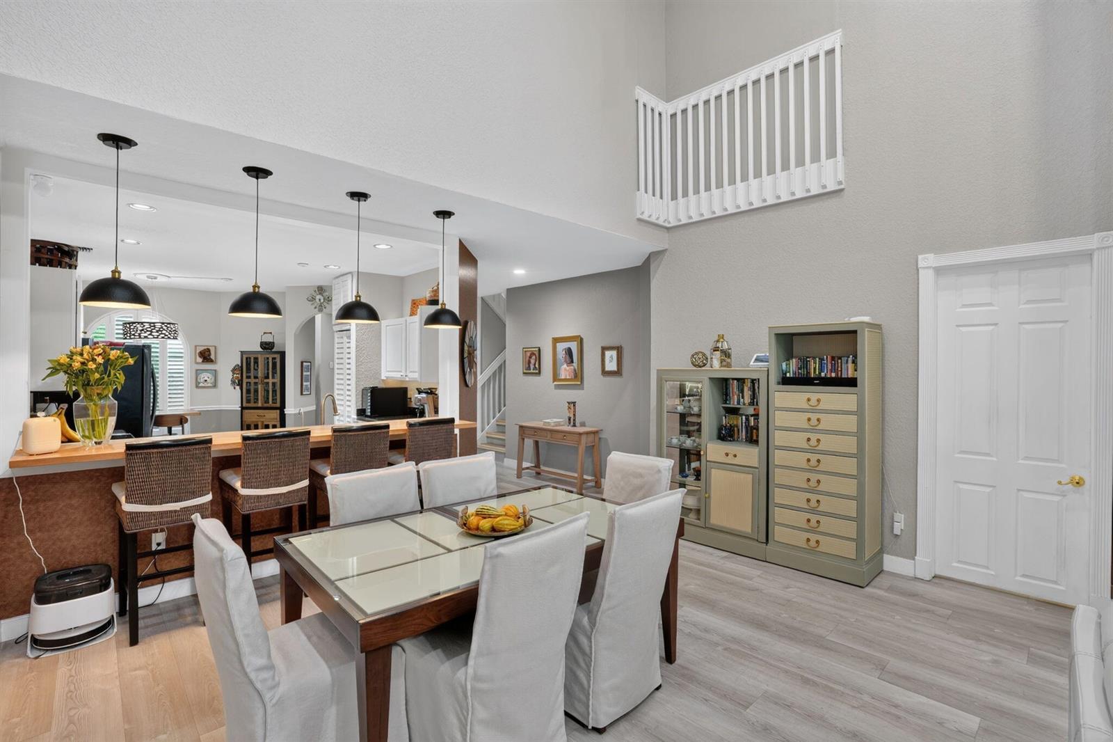 457 W PALM AIRE Drive, Pompano Beach FL 33069 photo 4