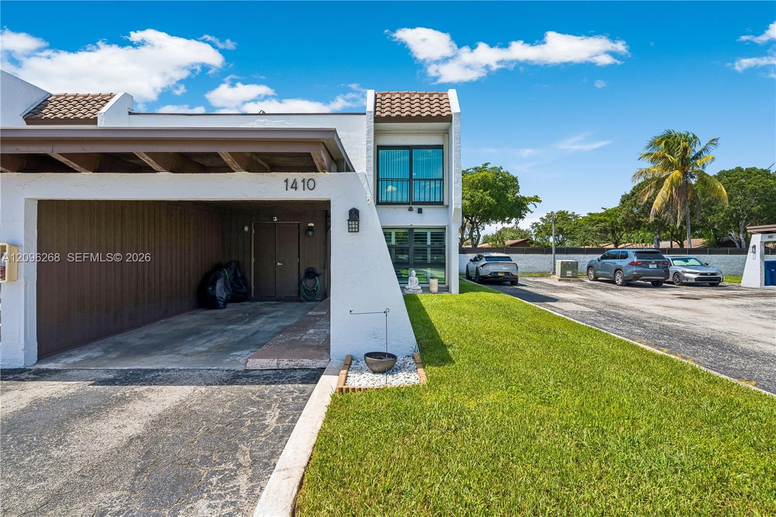 6526 Kendale Lakes Dr # 1410, Miami FL 33183 photo 3
