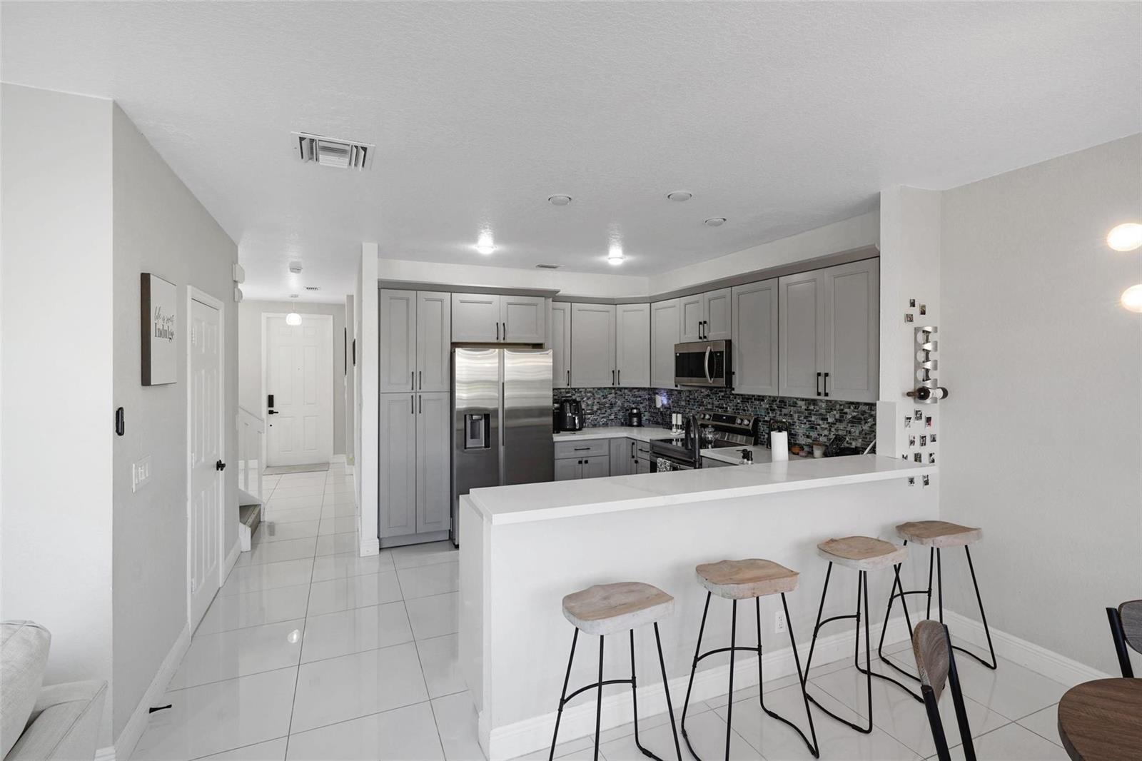 3220 NW 32ND Terrace, Oakland Park FL 33309 photo 3