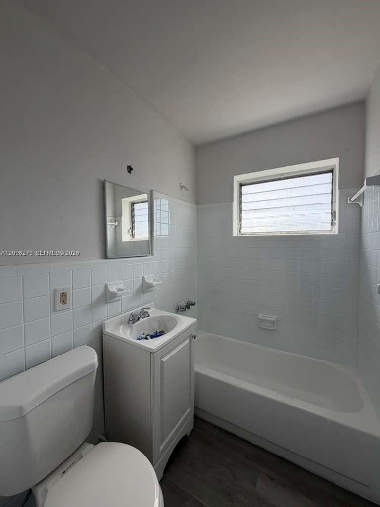 1642 SW 7th St # 5, Miami FL 33135 photo 5