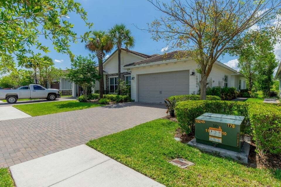19546 Weathervane Way, Loxahatchee FL 33470 photo 3