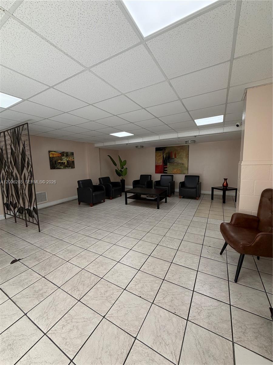 5055 NW 7th St # 504, Miami FL 33126 photo 2