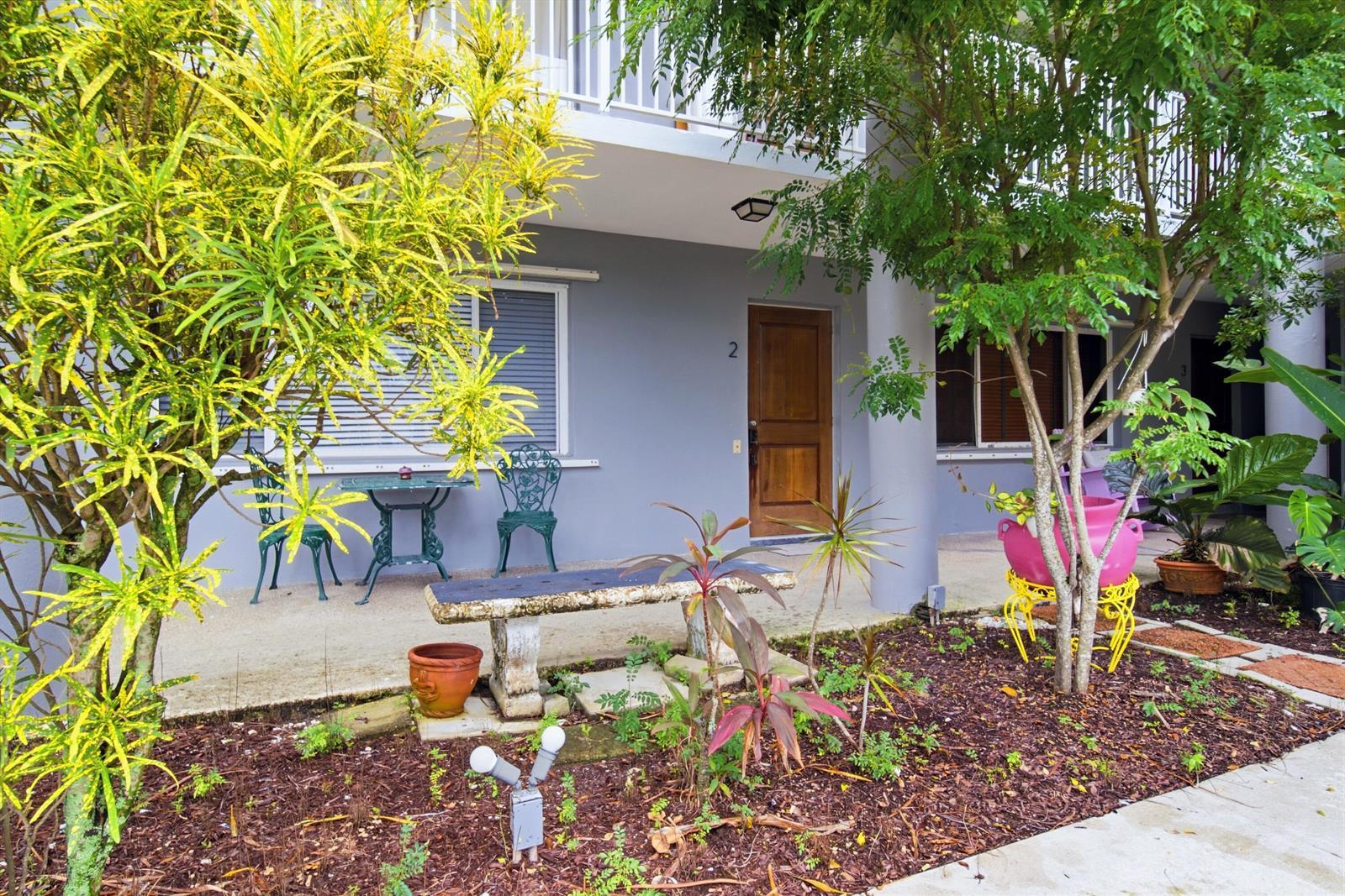 201 S Lakeside Drive Unit 2, FL 33460 photo 2
