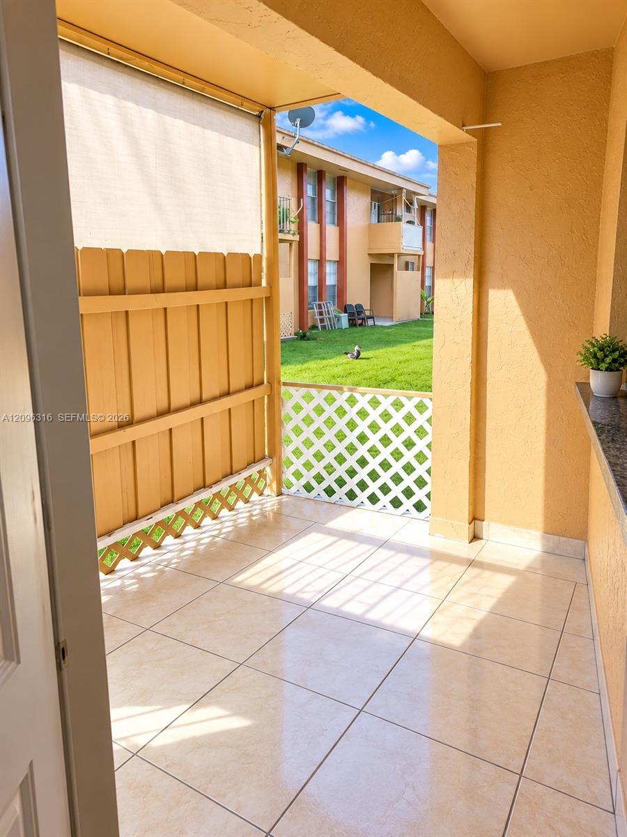 6850 W 14th Ct # B15, Hialeah FL 33014 photo 2