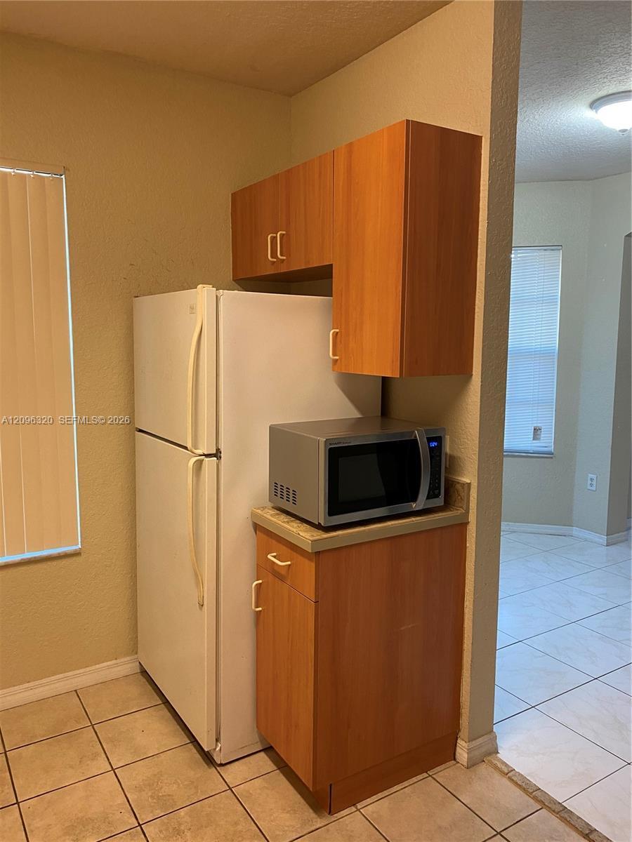 307 Belmont Ln, North Lauderdale FL 33068 photo 4